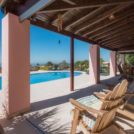 Mujeira Villa
